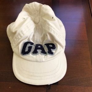 BabyGap cap, size XS/S